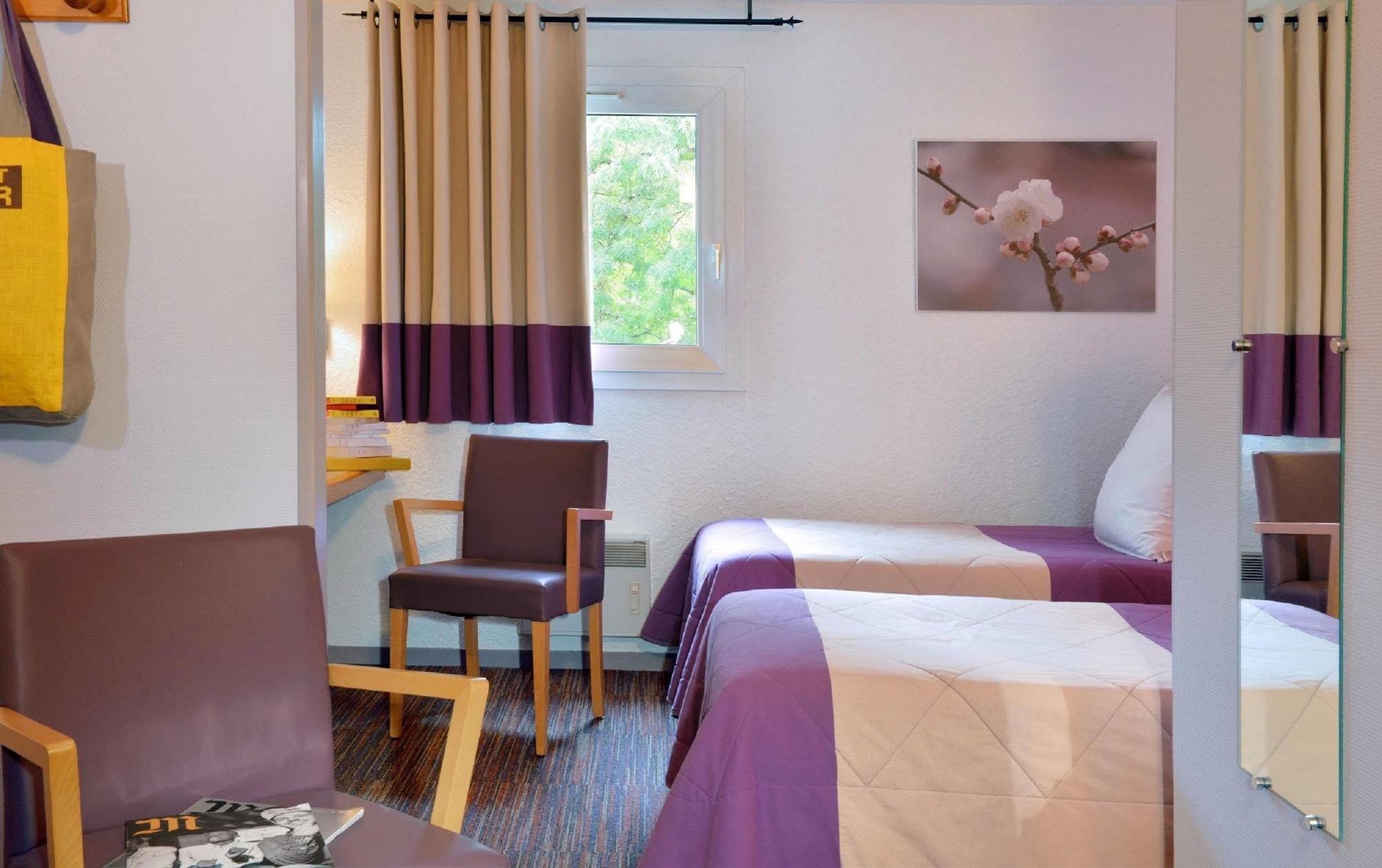 Logis Hotel Le Relais Du Moulin Valençay Esterno foto