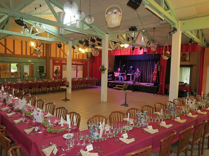 Logis Hotel Le Relais Du Moulin Valençay Esterno foto